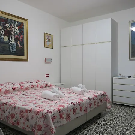 Al Martin Pescatore Guest house